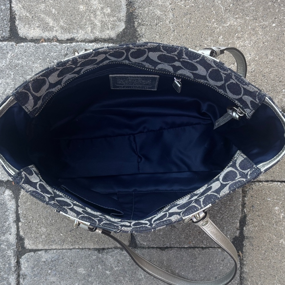 COACH SIGNATURE INDIGO TOTE BAG #17182 - Picture 7 of 11